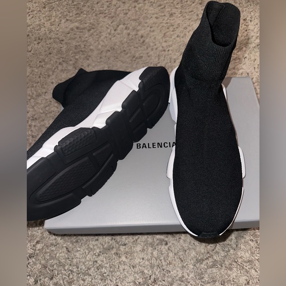 NEW- Balenciaga Speed Logo Mid Top Slip On Sneakers - Picture 4 of 6